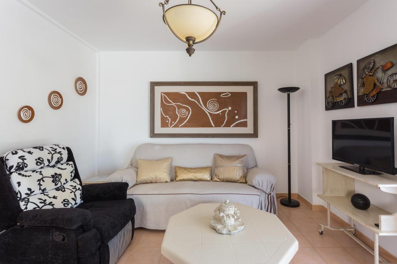 Vila Carmen Oliva Exteriér fotografie