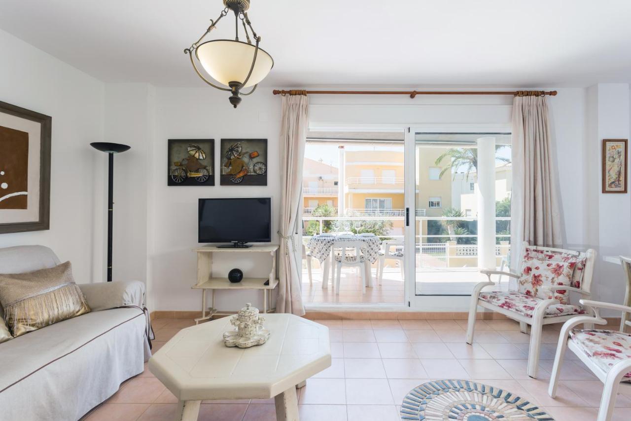 Vila Carmen Oliva Exteriér fotografie